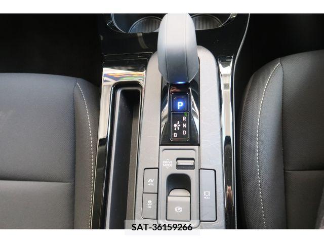 Toyota PRIUS 2023-03 214957-10