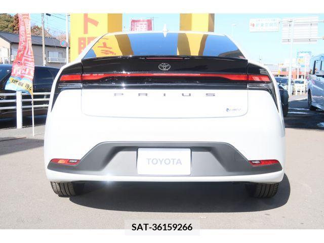 Toyota PRIUS 2023-03 214957-28