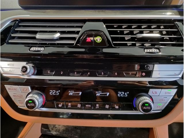 Bmw 5 SERIES 2021-09 182464-18
