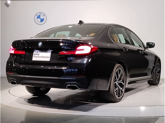 Bmw 5 SERIES 2021-09 182464-2