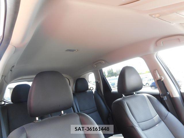 Nissan X-TRAIL 2015-03 314896-11