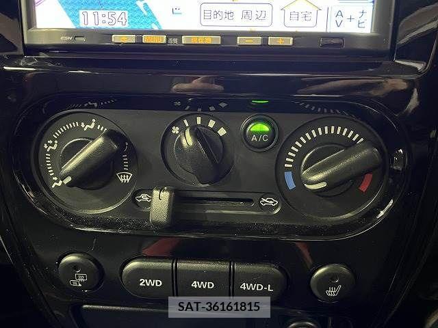 Suzuki JIMNY 2013-02 240588-11