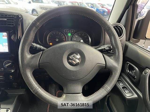 Suzuki JIMNY 2013-02 240588-15