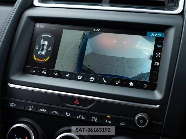 Jaguar E-PACE 2018-08 273179-8