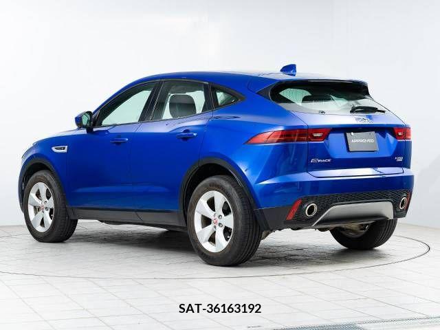 Jaguar E-PACE 2018-08 273179-18