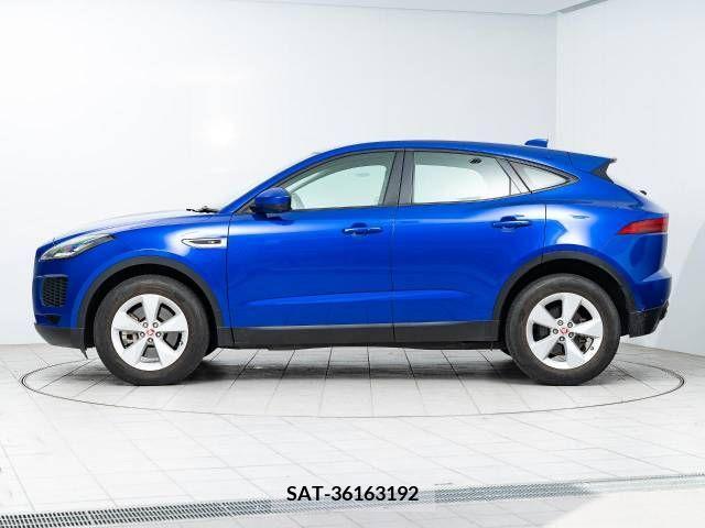 Jaguar E-PACE 2018-08 273179-17