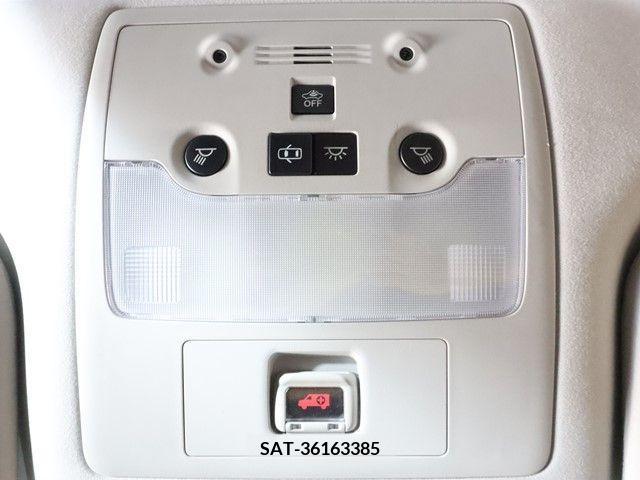 Lexus IS 2013-09 300067-10