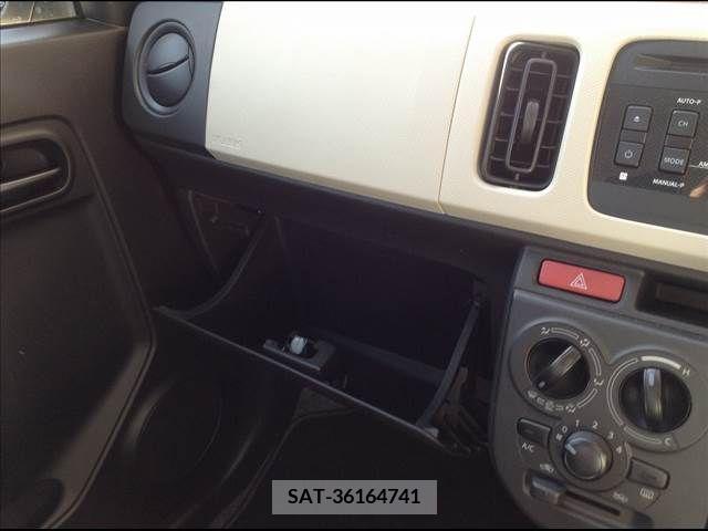 Suzuki ALTO 2021-03 305188-26