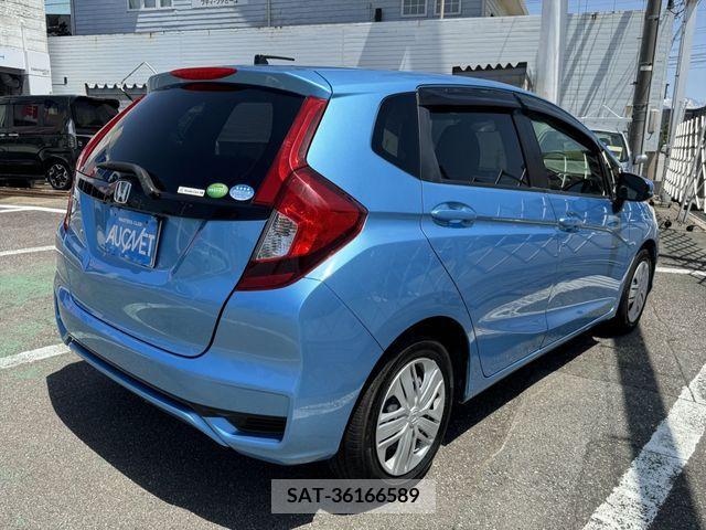 Honda FIT 2017-08 269394-1