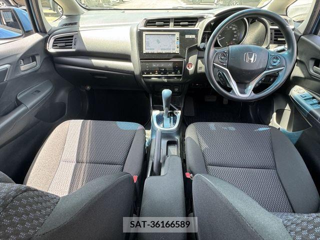 Honda FIT 2017-08 269394-8