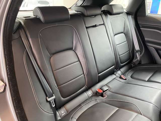 Jaguar F-PACE 2020-09 3444-14