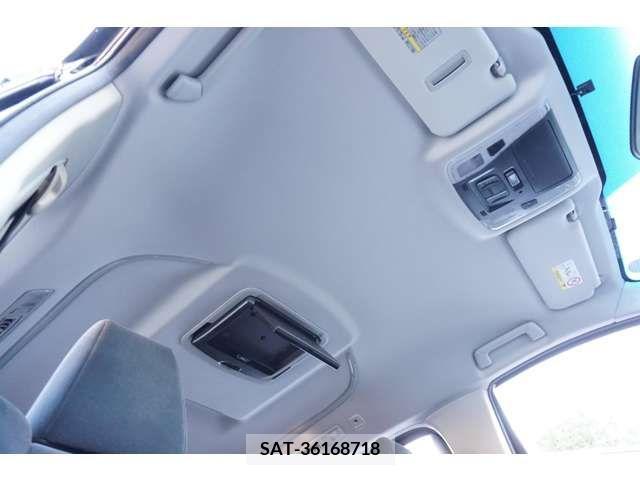 Toyota VELLFIRE 2015-09 303604-8