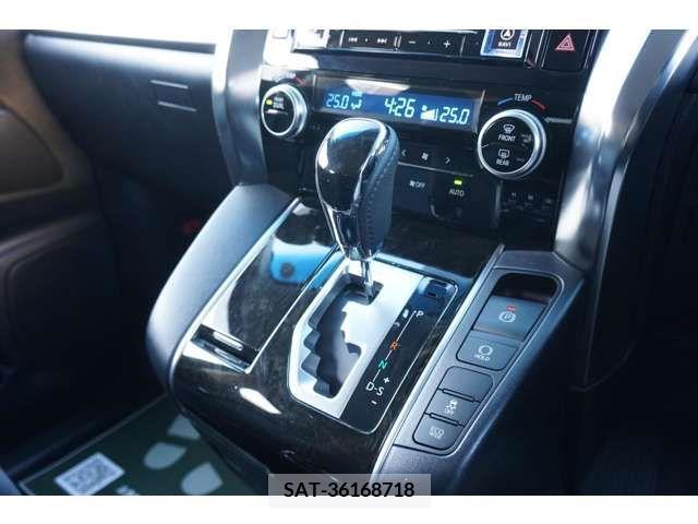 Toyota VELLFIRE 2015-09 303604-4