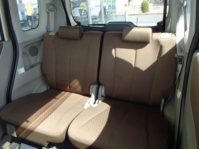 Nissan ROOX 2011-02 1388-11