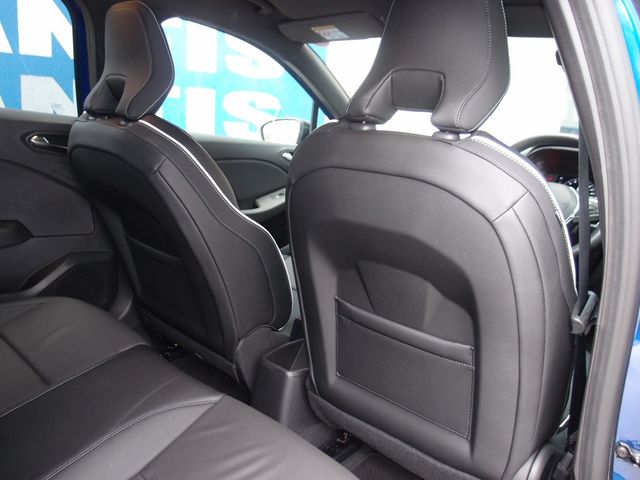 Renault LUTECIA 2022-03 5325-19
