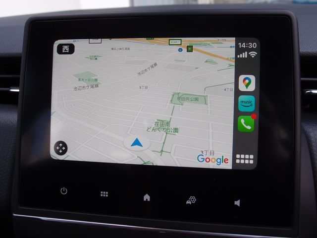Renault LUTECIA 2022-03 5325-7
