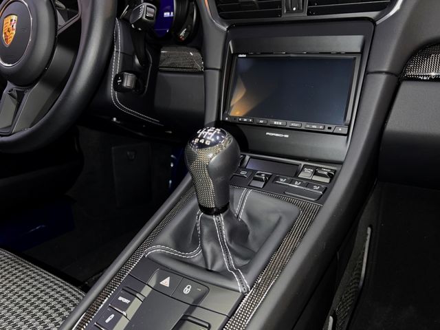 Porsche 911 2017-02 193608-18