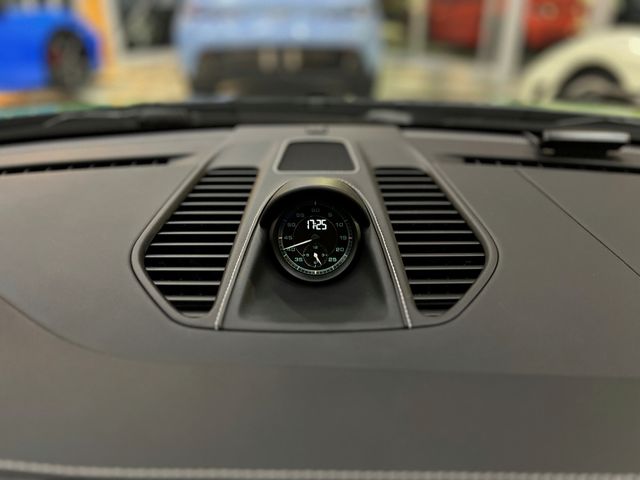 Porsche 911 2017-02 193608-15