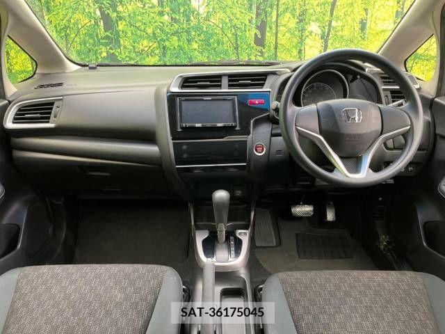 Honda FIT 2015-03 251702-1