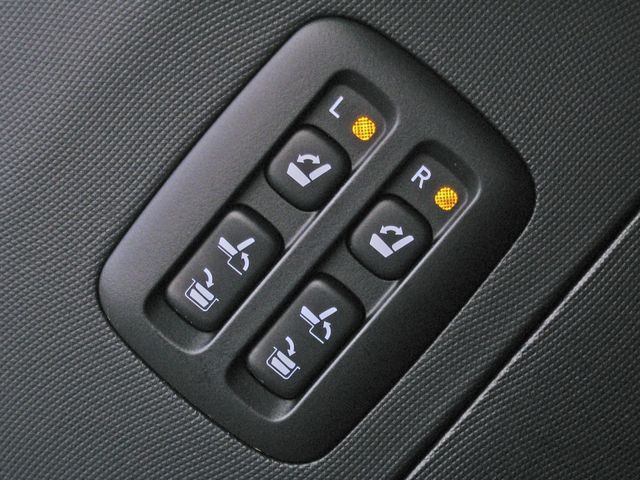 Toyota ESTIMA HYBRID 2017-03 2601-28