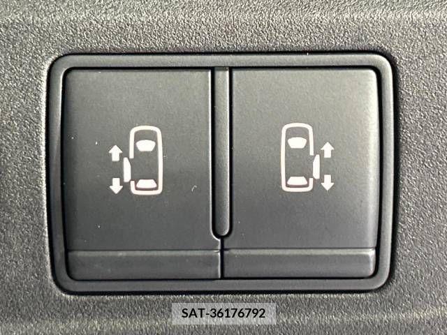 Nissan SERENA 2019-01 284144-4