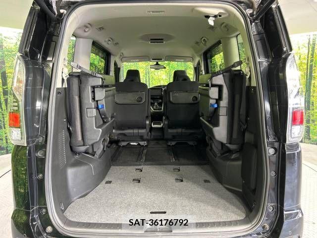 Nissan SERENA 2019-01 284144-11