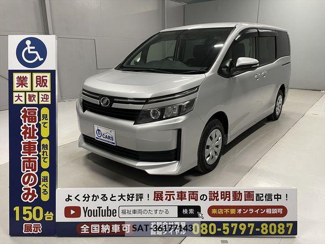 Toyota VOXY 2017-02 321519-19