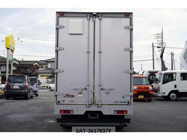 Mitsubishi CANTER 2017-02 263552-3