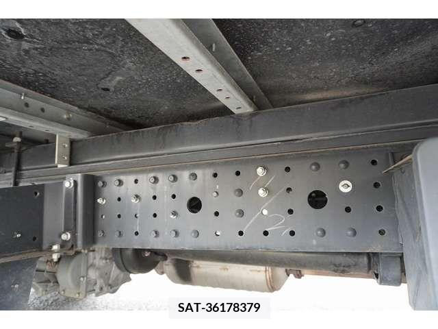 Mitsubishi CANTER 2017-02 263552-10