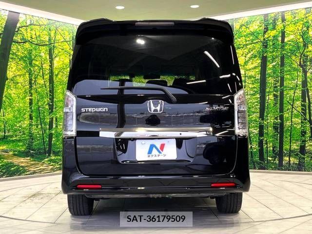 Honda e 2012-10 394323-16