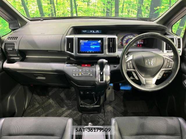 Honda e 2012-10 394323-1