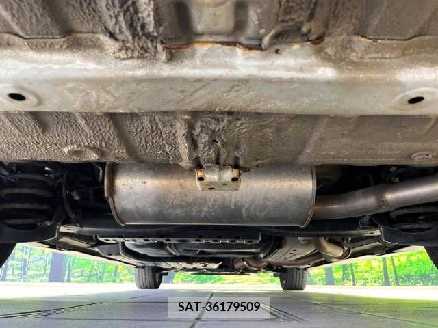 Honda e 2012-10 394323-19