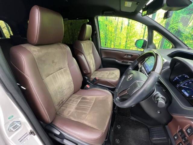 Toyota ESQUIRE 2018-02 191727-7
