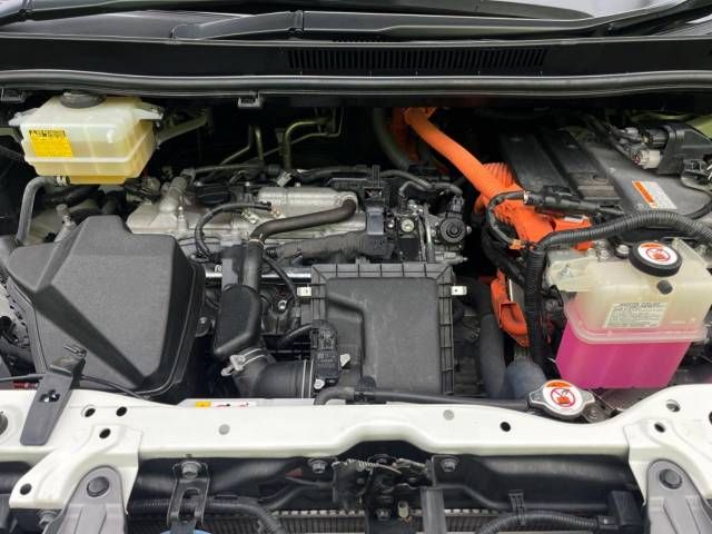 Toyota ESQUIRE 2018-02 191727-18