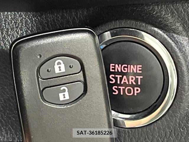Toyota VITZ 2017-07 338786-7