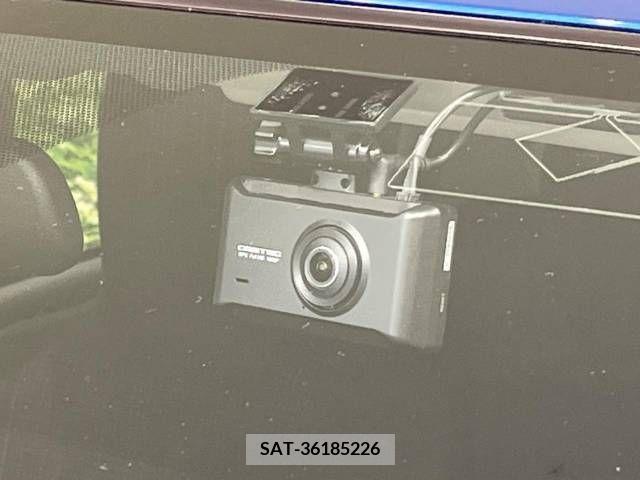 Toyota VITZ 2017-07 338786-6