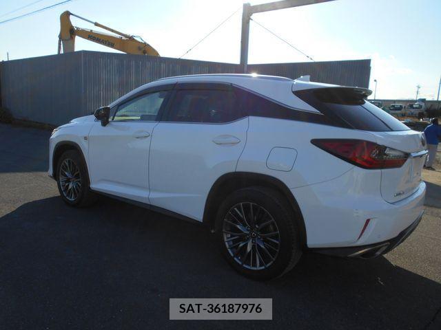 Lexus RX 2017-08 205215-1