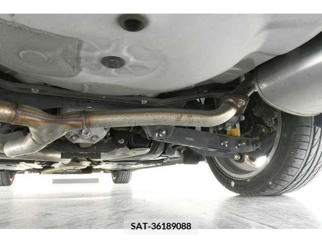 Subaru LEGACY B4 2014-05 210554-6