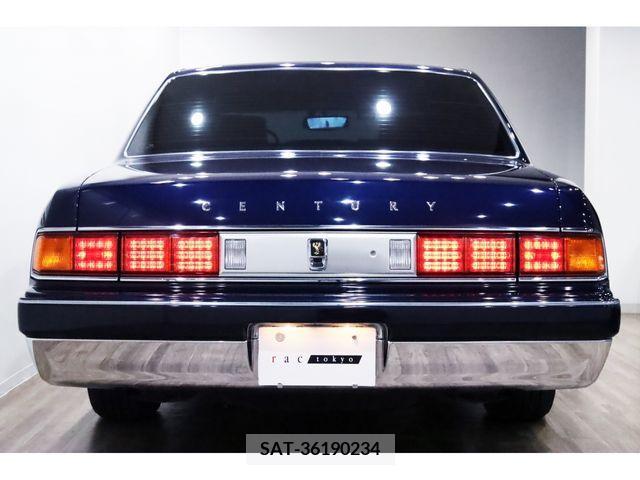Toyota CENTURY 2016-06 304886-5