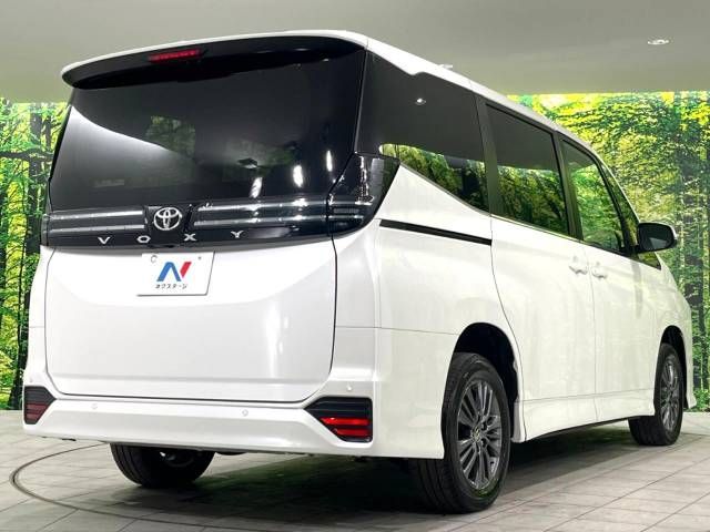 Toyota VOXY 2023-04 27050-18