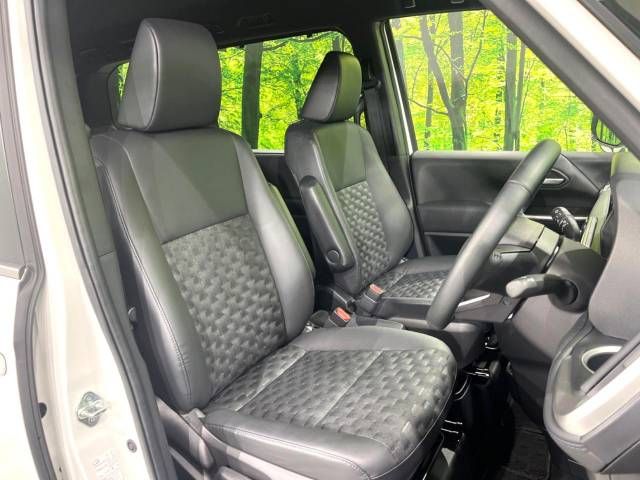 Toyota VOXY 2023-04 27050-8