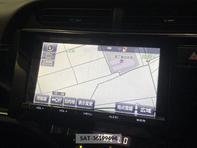 Toyota AQUA 2016-05 344579-15