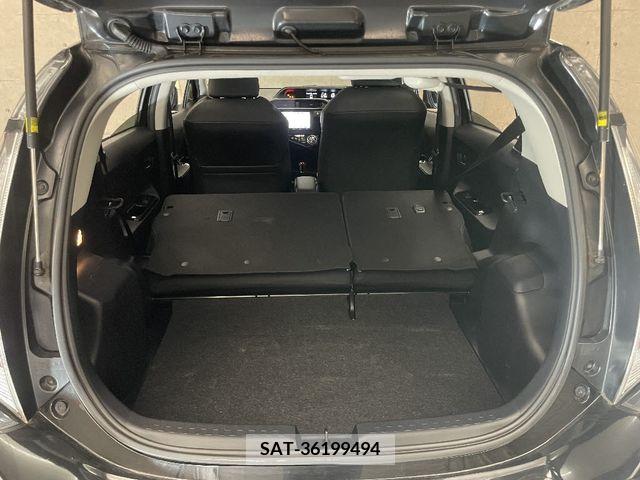 Toyota AQUA 2016-05 344579-9