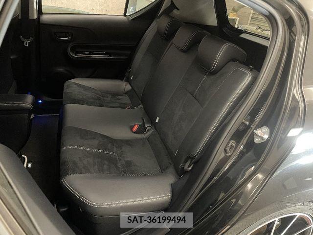 Toyota AQUA 2016-05 344579-7
