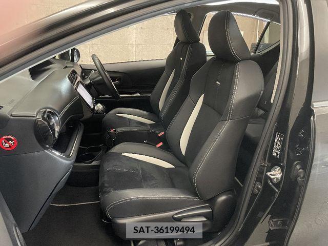 Toyota AQUA 2016-05 344579-6