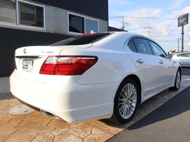 Lexus LS 2010-03 19455-6