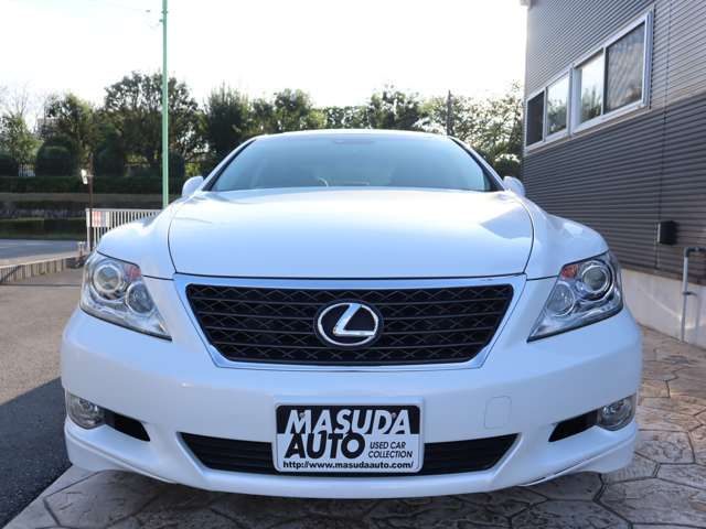 Lexus LS 2010-03 19455-1
