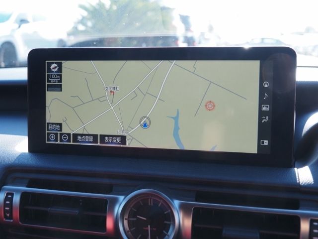 Lexus IS 2021-05 189996-20