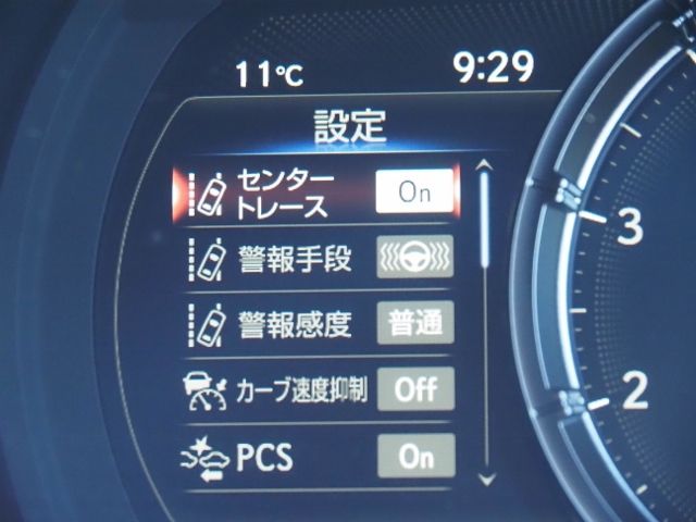 Lexus IS 2021-05 189996-24