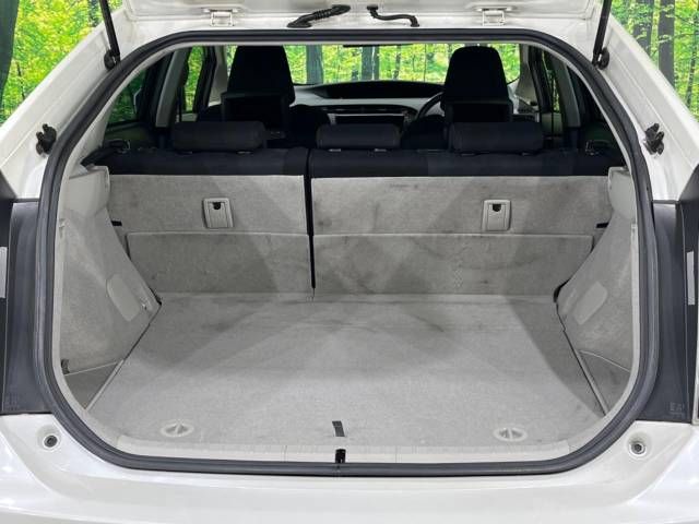 Toyota PRIUS 2013-07 180667-11